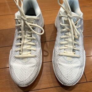 Nike Sabrina 1 basketball shoes, like new